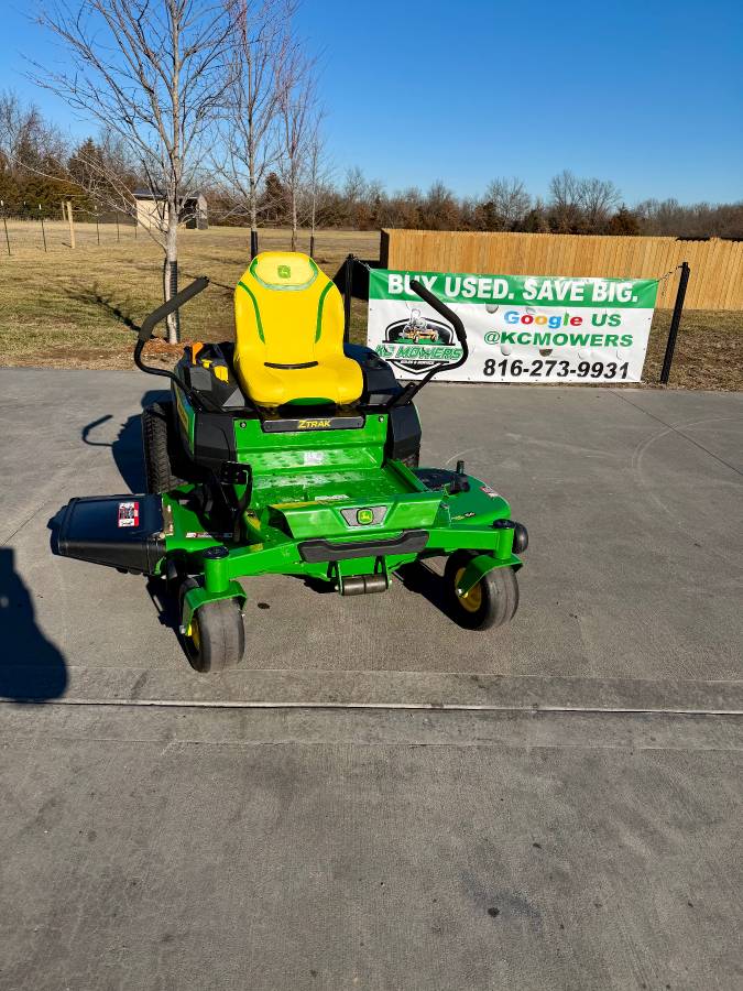 2025 John Deere Z330M