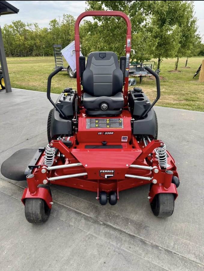 2024 Ferris ISX3300Z