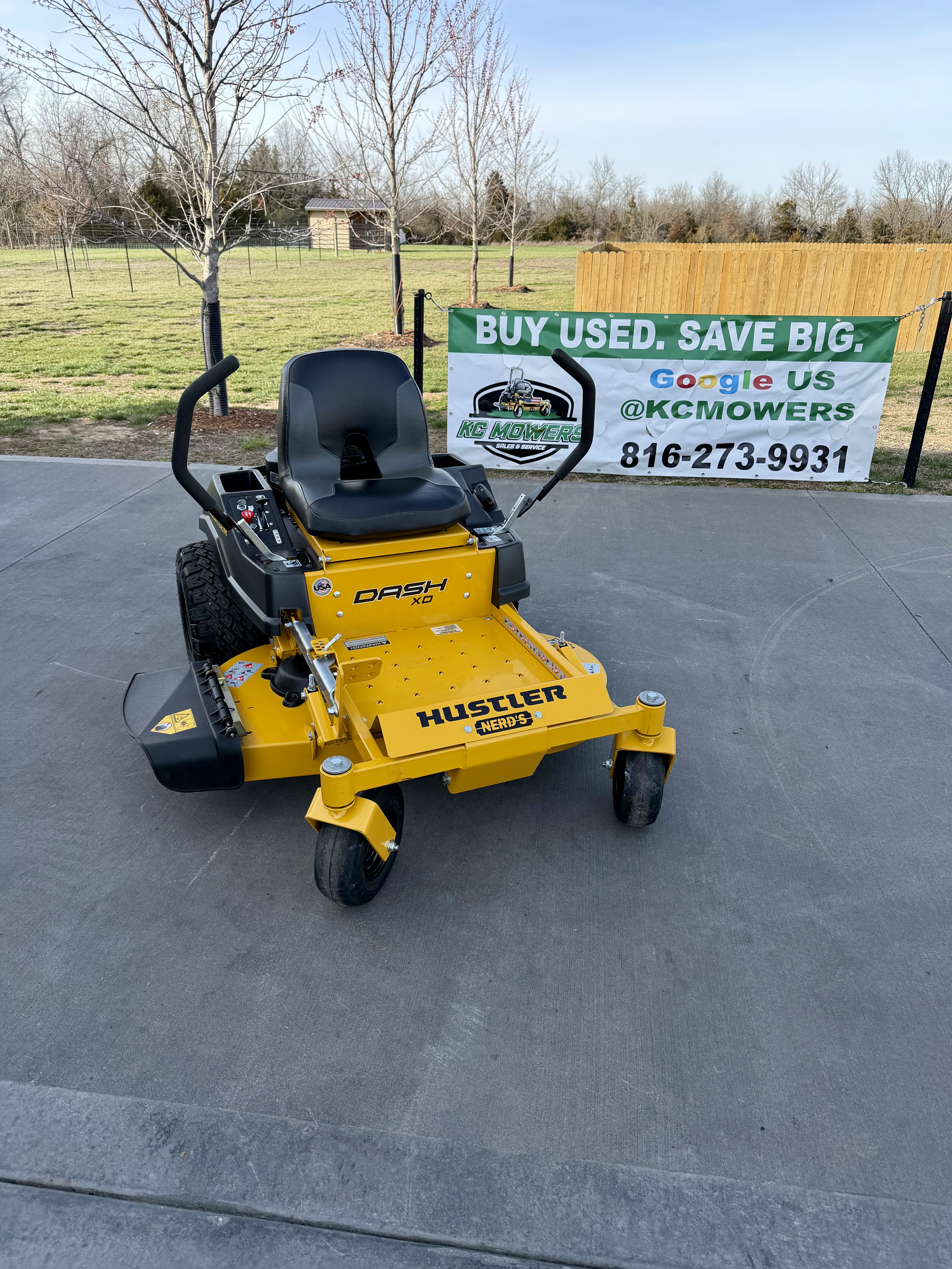 2024 Hustler  Dash XD